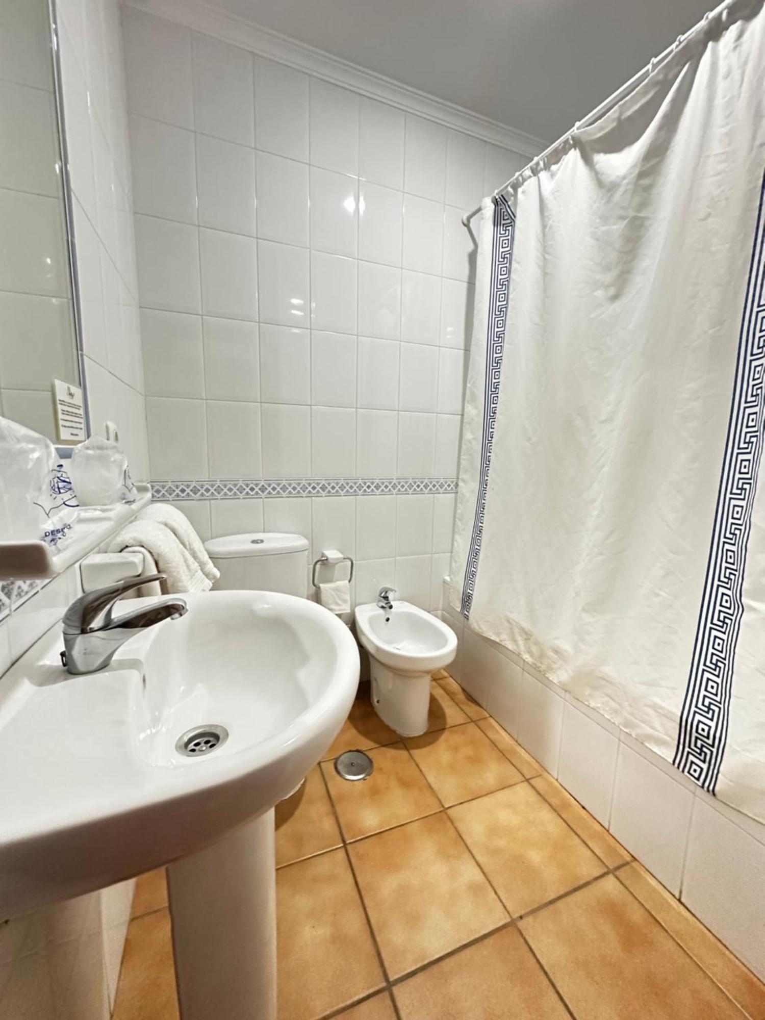 Hostal Mellizo 레브리자 외부 사진