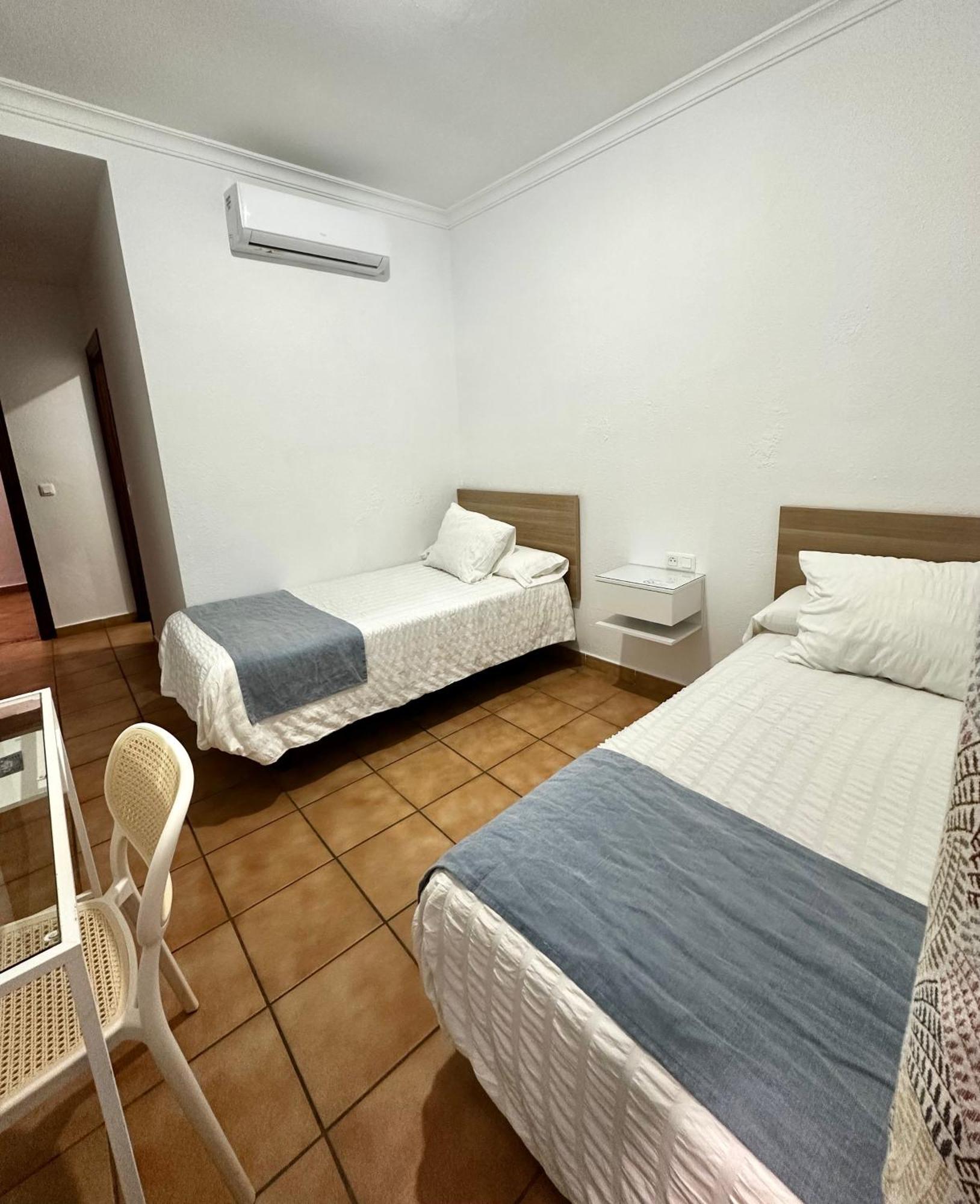Hostal Mellizo 레브리자 외부 사진