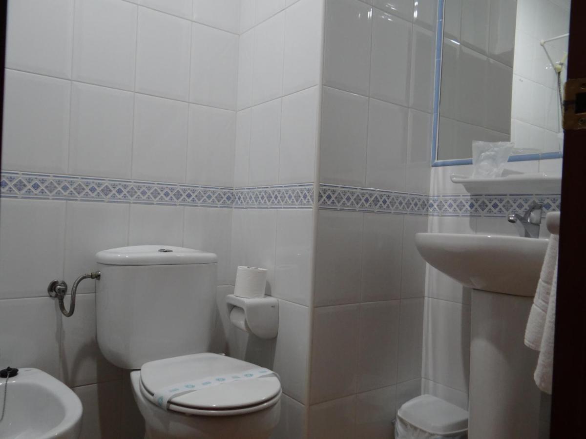 Hostal Mellizo 레브리자 외부 사진